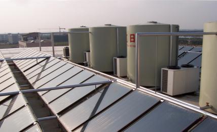 太陽能熱泵聯合熱水工程-空氣能熱泵熱水器-制冷大市場